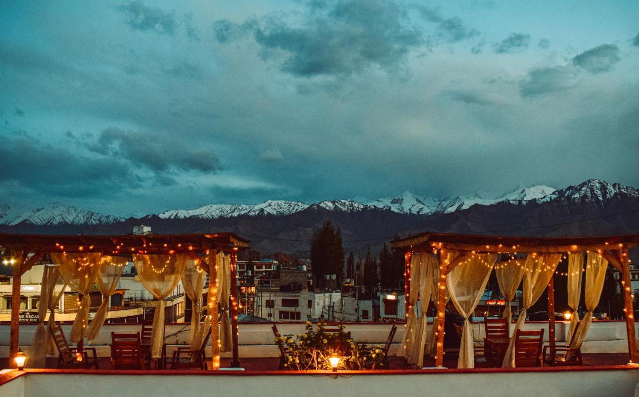 Hotel Lingzi Leh Esterno foto