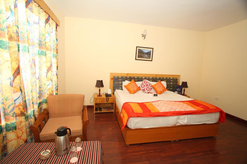 Hotel Lingzi Leh Esterno foto